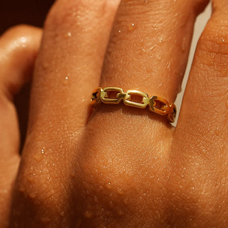 Dainty Chain Ring