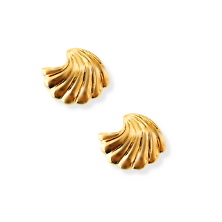 Wavy Shell Stud Earring