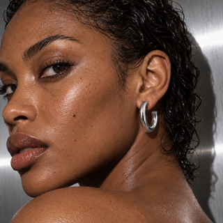 Flora Medium Hoop Earring
