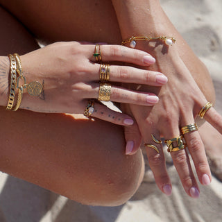 Ellie Vail - Ximena Chain Bangle Bracelet